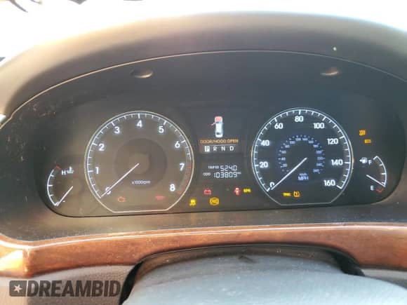 2013 Hyundai Equus Signature с VIN KMHGH4JH9DU067662, выставлен на аукционе Copart как лот 74026794 с пробегом 103 809 миль миль и Списание • Salvage title. История ставок и продаж доступна на DreamBid. Изображение 9.