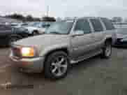 2000 Cadillac Escalade with VIN 1GYEK63R5YR219759, listed as a Copart auction lot 86373734 with 190,307 mi miles and Salvage title. Bid and sale history available at DreamBid. Image 1.