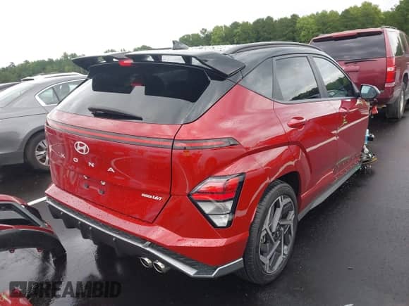 2024 Hyundai Kona N Line с VIN KM8HACA30RU163484, выставлен на аукционе IAAI как лот 42974329 с пробегом 3 973 миль миль и . История ставок и продаж доступна на DreamBid. Изображение 4.