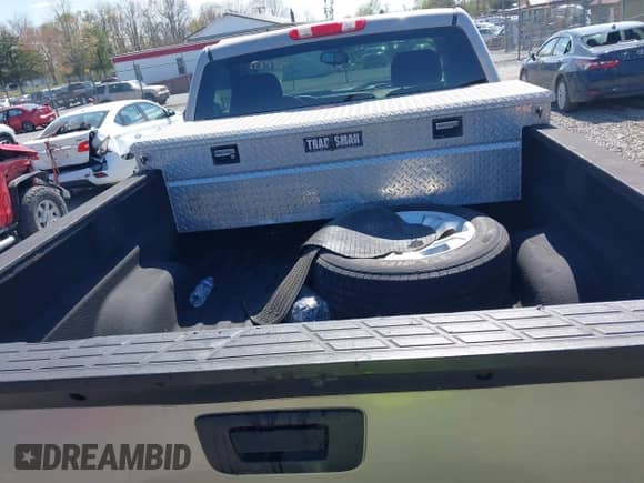 2007 Chevrolet Silverado 1500 Work Truck с VIN 1GCEK14X47Z623219, выставлен на аукционе IAAI как лот 40770238 с пробегом 79 487 миль миль и . История ставок и продаж доступна на DreamBid. Изображение 8.