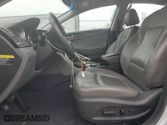 2012 Hyundai Sonata Limited с VIN 5NPEC4AC8CH367247, выставлен на аукционе Copart как лот 81444895 с пробегом 103 978 миль миль и Списание • Salvage title. История ставок и продаж доступна на DreamBid. Изображение 7.