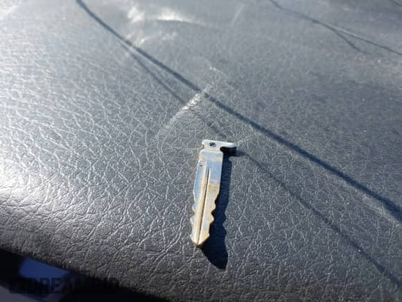 2011 Ford F-150 XL with VIN 1FTMF1CM7BFD25538, listed as a IAAI auction lot 43402736 with 213,719 mi miles and . Bid and sale history available at DreamBid. Image 11.