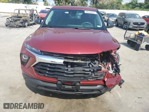 2024 Chevrolet TrailBlazer LS with VIN KL79MMSL5RB111247, listed as a Copart auction lot 80355925 with 20,374 mi miles and Salvage title. Bid and sale history available at DreamBid. Image 5.