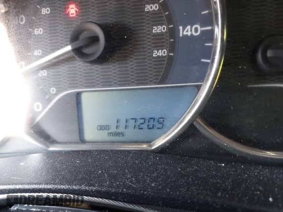 2016 Toyota Corolla L z VIN 5YFBURHE8GP422020, wystawiony jako IAAI lot #43365043 z przebiegiem 117 209 mil mil oraz . Historia ofert i sprzedaży dostępna na DreamBid. Obrazek 15.