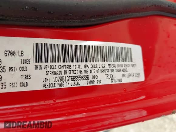 2011 Ram 1500 Big Horn z VIN 1D7RB1GT6BS550226, wystawiony jako IAAI lot #41889007 z przebiegiem 209 053 mil mil oraz . Historia ofert i sprzedaży dostępna na DreamBid. Obrazek 9.