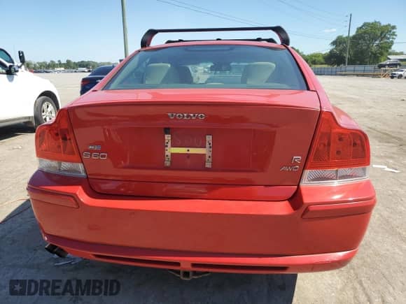2006 Volvo S60 2.5L Turbo R с VIN YV1RH527562525800, выставлен на аукционе Copart как лот 56270534 с пробегом 107 572 миль миль и Списание • Salvage title. История ставок и продаж доступна на DreamBid. Изображение 6.