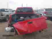 2008 Chevrolet Colorado 1LT с VIN 1GCCS339588231914, выставлен на аукционе IAAI как лот 42021850 с пробегом 276 050 миль миль и . История ставок и продаж доступна на DreamBid. Изображение 16.