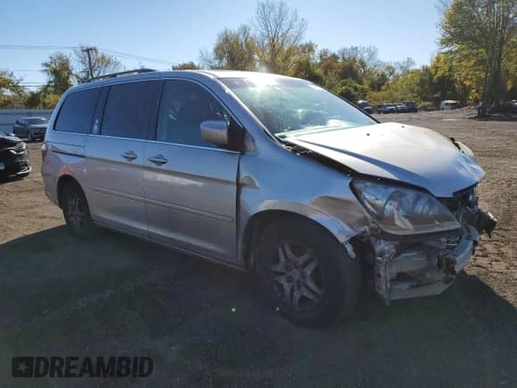 2007 Honda Odyssey EX-L z VIN 5FNRL38617B040477, wystawiony jako Copart lot #86307175 z przebiegiem 108 279 mil mil oraz Szkoda całkowita • Salvage title. Historia ofert i sprzedaży dostępna na DreamBid. Obrazek 4.