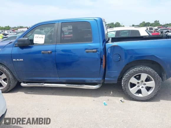 2009 Dodge 1500 SLT with VIN 1D3HB13P09S719513, listed as a IAAI auction lot 42876198 with 276,730 mi miles and . Bid and sale history available at DreamBid. Image 14.