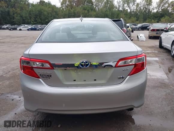 2013 Toyota Camry LE z VIN 4T1BD1FK2DU069763, wystawiony jako IAAI lot #43414989 z przebiegiem 70 738 mil mil oraz . Historia ofert i sprzedaży dostępna na DreamBid. Obrazek 16.