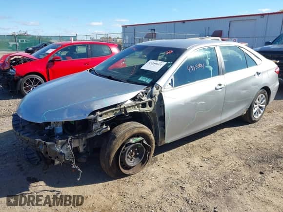 2015 Toyota Camry LE с VIN 4T4BF1FK3FR510836, выставлен на аукционе IAAI как лот 43350621 с пробегом 60 287 миль миль и . История ставок и продаж доступна на DreamBid. Изображение 18.