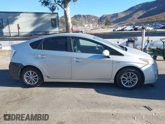 2011 Toyota Prius I with VIN JTDKN3DU1B0273900, listed as a IAAI auction lot 43484556 with 224,570 mi miles and . Bid and sale history available at DreamBid. Image 13.