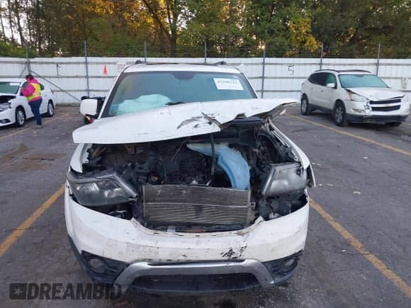 2015 Dodge Journey Crossroad with VIN 3C4PDDGG7FT568643, listed as a IAAI auction lot 43396124 with 204,655 mi miles and . Bid and sale history available at DreamBid. Image 12.