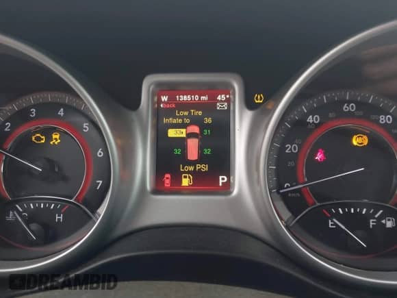 2017 Dodge Journey SXT z VIN 3C4PDDBG4HT548845, wystawiony jako IAAI lot #43552933 z przebiegiem 138 510 mil mil oraz . Historia ofert i sprzedaży dostępna na DreamBid. Obrazek 7.