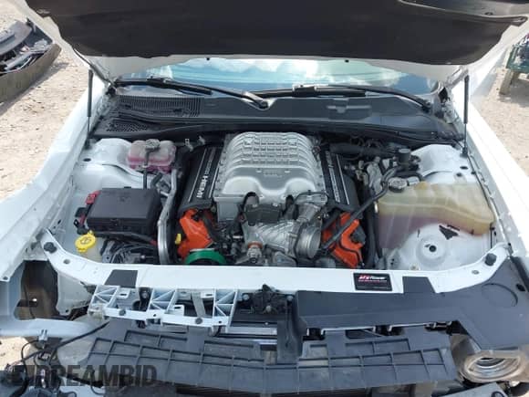 2019 Dodge Challenger SRT Hellcat with VIN 2C3CDZC92KH581410, listed as a IAAI auction lot 42674192 with 30,717 mi miles and . Bid and sale history available at DreamBid. Image 10.