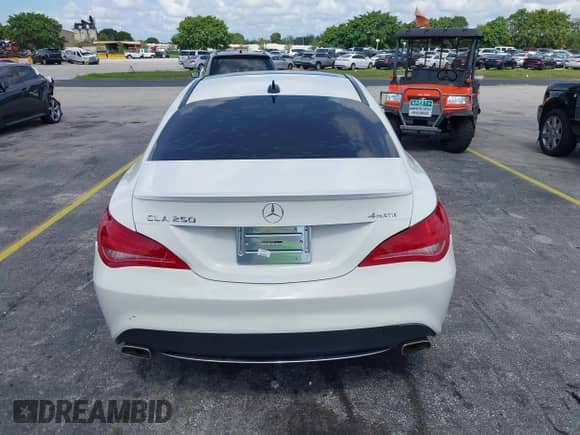 2015 Mercedes-Benz CLA 250 with VIN WDDSJ4GB6FN184799, listed as a IAAI auction lot 42393688 with 104,751 mi miles and . Bid and sale history available at DreamBid. Image 16.