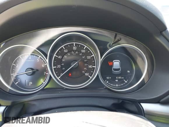 2025 Mazda CX-5 S Select z VIN JM3KFBBL3S0677855, wystawiony jako IAAI lot #43183580 z przebiegiem 6 185 mil mil oraz . Historia ofert i sprzedaży dostępna na DreamBid. Obrazek 7.