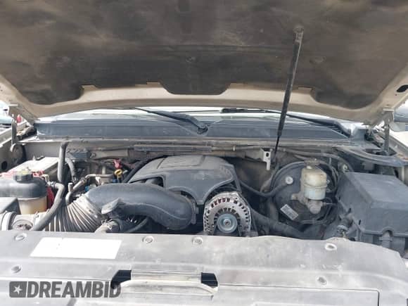 2007 Chevrolet Tahoe LT with VIN 1GNFC130X7R271891, listed as a IAAI auction lot 43090505 with 287,610 mi miles and . Bid and sale history available at DreamBid. Image 10.