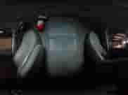 2004 Ford Econoline Cargo z VIN 1FTSE34L44HA97405, wystawiony jako IAAI lot #43077329 z przebiegiem 250 696 mil mil oraz . Historia ofert i sprzedaży dostępna na DreamBid. Obrazek 18.