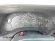 2001 Chevrolet Suburban LS z VIN 3GNFK16T01G208153, wystawiony jako Copart lot #68211525 z przebiegiem 261 471 mil mil oraz Szkoda całkowita • Salvage title. Historia ofert i sprzedaży dostępna na DreamBid. Obrazek 9.