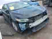 2023 Toyota Camry LE z VIN 4T1R11AK7PU130043, wystawiony jako IAAI lot #43289865 z przebiegiem 24 472 mil mil oraz . Historia ofert i sprzedaży dostępna na DreamBid. Obrazek 1.