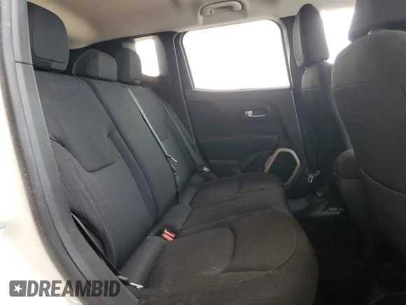 2017 Jeep Renegade Latitude z VIN ZACCJABB5HPF83508, wystawiony jako Copart lot #70333805 z przebiegiem 62 868 mil mil oraz Szkoda całkowita • Salvage title. Historia ofert i sprzedaży dostępna na DreamBid. Obrazek 11.