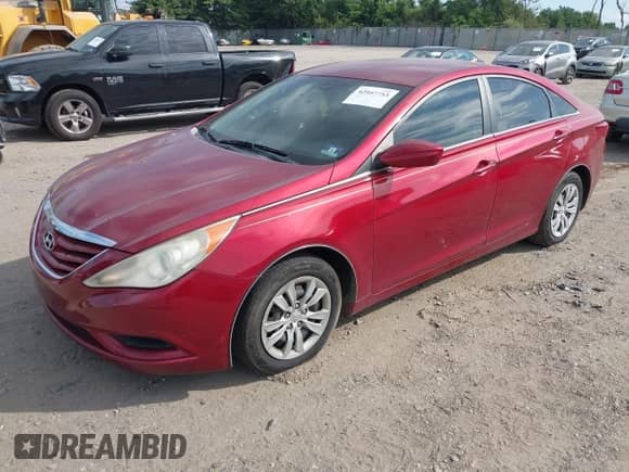 2011 Hyundai Sonata GLS z VIN 5NPEB4AC6BH186505, wystawiony jako IAAI lot #42957753 z przebiegiem 118 577 mil mil oraz . Historia ofert i sprzedaży dostępna na DreamBid. Obrazek 2.