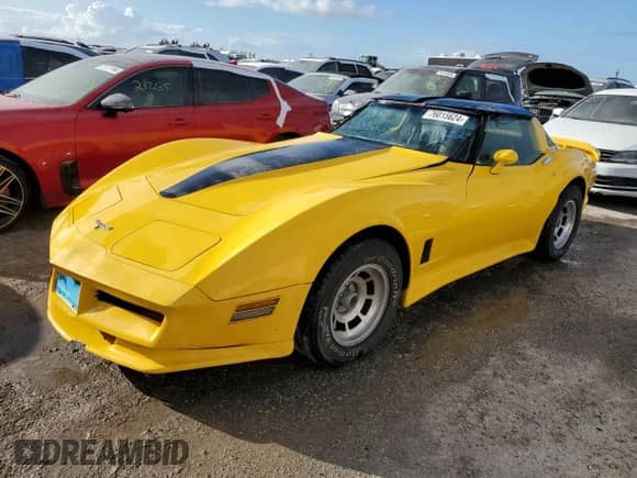 1980 Chevrolet Corvette с VIN 1Z878AS435496, выставлен на аукционе Copart как лот 76015624 с пробегом Не указан миль и На запчасти • Non repairable. История ставок и продаж доступна на DreamBid. Изображение 1.
