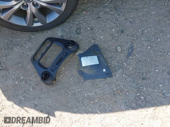 2004 Saturn ION ION 1 with VIN 1G8AF52F04Z154446, listed as a IAAI auction lot 43188091 with 203,992 mi miles and . Bid and sale history available at DreamBid. Image 12.