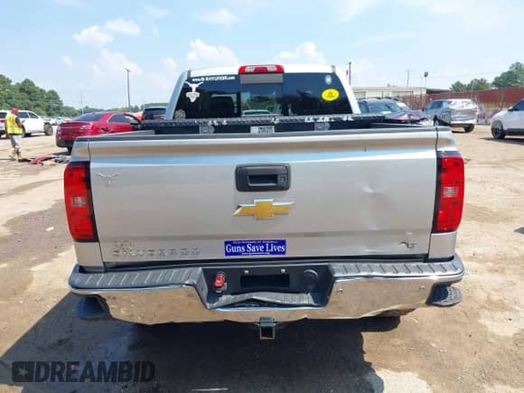 2015 Chevrolet Silverado 1500 LT с VIN 3GCUKREC3FG470949, выставлен на аукционе IAAI как лот 43226940 с пробегом 217 766 миль миль и . История ставок и продаж доступна на DreamBid. Изображение 16.
