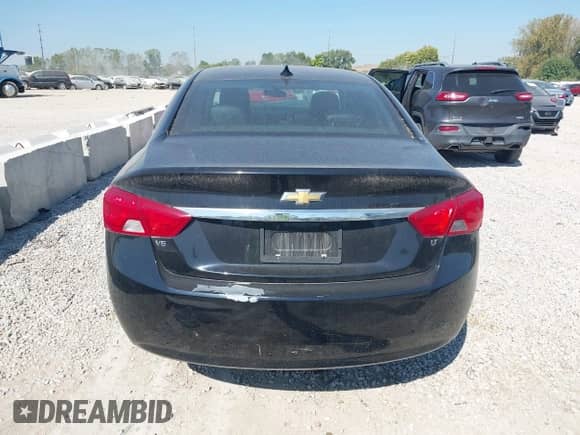 2016 Chevrolet Impala LT z VIN 2G1115S35G9144710, wystawiony jako IAAI lot #43215981 z przebiegiem 157 911 mil mil oraz . Historia ofert i sprzedaży dostępna na DreamBid. Obrazek 16.