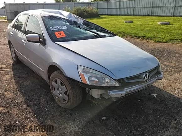 2005 Honda Accord LX с VIN 1HGCM55415A122735, выставлен на аукционе Copart как лот 66383265 с пробегом Не указан миль и На запчасти • Non repairable. История ставок и продаж доступна на DreamBid. Изображение 13.