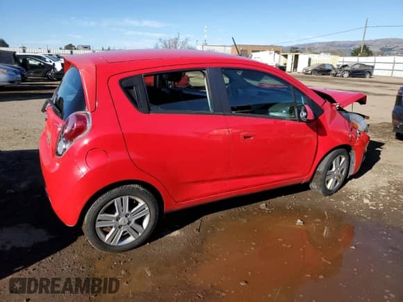 2013 Chevrolet Spark LS с VIN KL8CA6S9XDC505727, выставлен на аукционе Copart как лот 88765155 с пробегом 69 494 миль миль и Списание • Salvage title. История ставок и продаж доступна на DreamBid. Изображение 3.