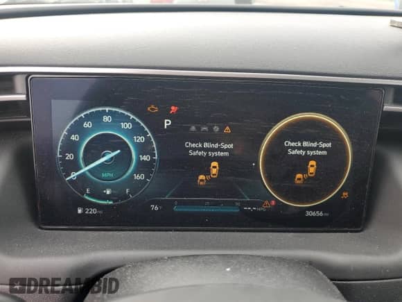 2023 Hyundai Santa Cruz SEL z VIN 5NTJCDAE0PH068200, wystawiony jako Copart lot #61763125 z przebiegiem 30 656 mil mil oraz Czysty tytuł • Clean title. Historia ofert i sprzedaży dostępna na DreamBid. Obrazek 9.