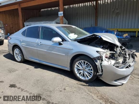 2020 Toyota Camry Hybrid XLE z VIN 4T1F31AK6LU533051, wystawiony jako Copart lot #62422795 z przebiegiem 65 806 mil mil oraz Szkoda całkowita • Salvage title. Historia ofert i sprzedaży dostępna na DreamBid. Obrazek 4.