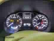 2014 Nissan Pathfinder SL Hybrid z VIN 5N1CR2MN3EC635459, wystawiony jako Copart lot #83110314 z przebiegiem 120 377 mil mil oraz Szkoda całkowita • Salvage title. Historia ofert i sprzedaży dostępna na DreamBid. Obrazek 9.