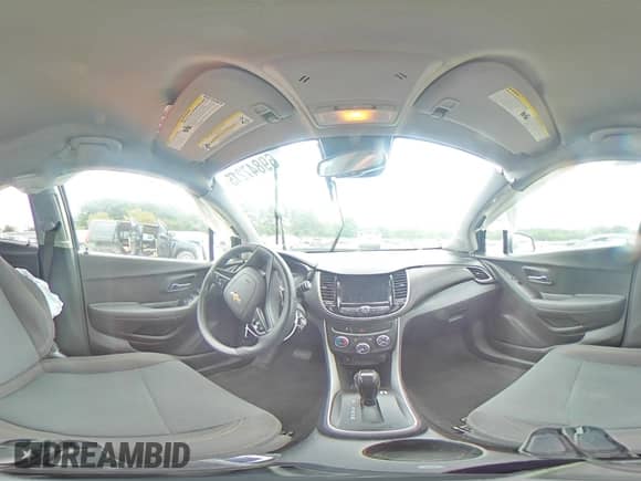 2020 Chevrolet Trax LS с VIN KL7CJKSB9LB017275, выставлен на аукционе Copart как лот 69847215 с пробегом 50 256 миль миль и Списание • Salvage title. История ставок и продаж доступна на DreamBid. Изображение 14.