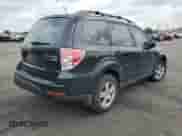 2013 Subaru Forester X z VIN JF2SHABC9DG403830, wystawiony jako Copart lot #66901685 z przebiegiem 183 552 mil mil oraz Szkoda całkowita • Salvage title. Historia ofert i sprzedaży dostępna na DreamBid. Obrazek 3.