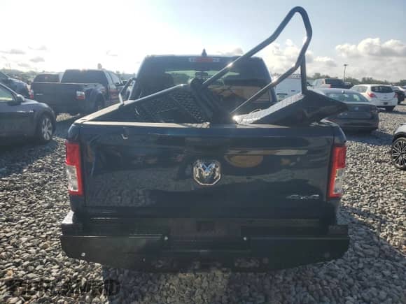 2019 Ram 1500 Tradesman z VIN 1C6SRFGT6KN651289, wystawiony jako Copart lot #60690075 z przebiegiem 171 901 mil mil oraz Szkoda całkowita • Salvage title. Historia ofert i sprzedaży dostępna na DreamBid. Obrazek 6.