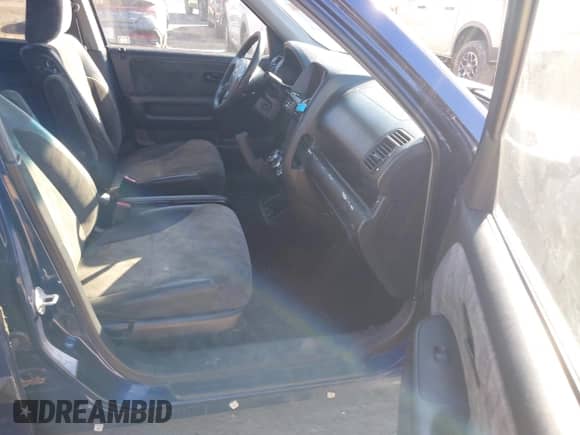 2002 Honda CR-V EX with VIN JHLRD78862C003164, listed as a IAAI auction lot 43422654 with 242,524 mi miles and . Bid and sale history available at DreamBid. Image 5.