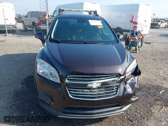 2015 Chevrolet Trax LT z VIN KL7CJLSB6FB115464, wystawiony jako IAAI lot #42995772 z przebiegiem 96 663 mil mil oraz . Historia ofert i sprzedaży dostępna na DreamBid. Obrazek 12.