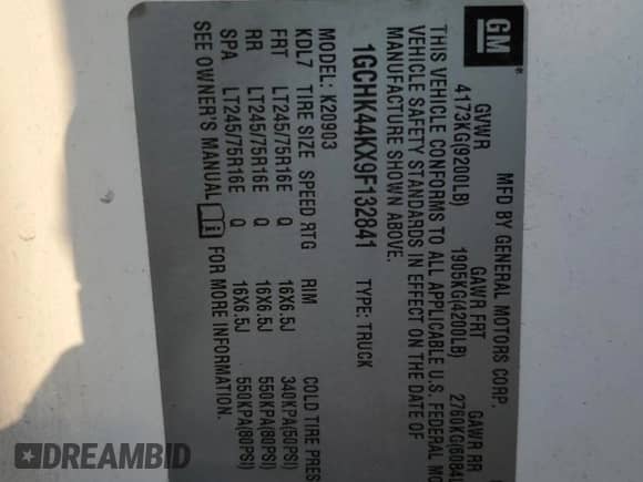 2009 Chevrolet Silverado 2500HD Work Truck z VIN 1GCHK44KX9F132841, wystawiony jako Copart lot #86765654 z przebiegiem 372 487 mil mil oraz Szkoda całkowita • Salvage title. Historia ofert i sprzedaży dostępna na DreamBid. Obrazek 12.