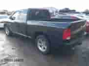 2013 Ram 1500 Tradesman z VIN 1C6RR7FTXDS540061, wystawiony jako IAAI lot #41411343 z przebiegiem 225 187 mil mil oraz . Historia ofert i sprzedaży dostępna na DreamBid. Obrazek 3.