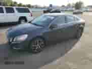 2012 Volvo S60 T6 с VIN YV1902FH6C2046452, выставлен на аукционе Copart как лот 84797215 с пробегом 118 378 миль миль и Чистый • Clean title. История ставок и продаж доступна на DreamBid. Изображение 1.