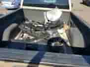 2005 Chevrolet Silverado 1500 LS with VIN 1GCEK14V15Z318515, listed as a Copart auction lot 69565925 with 82,300 mi miles and Salvage title. Bid and sale history available at DreamBid. Image 10.