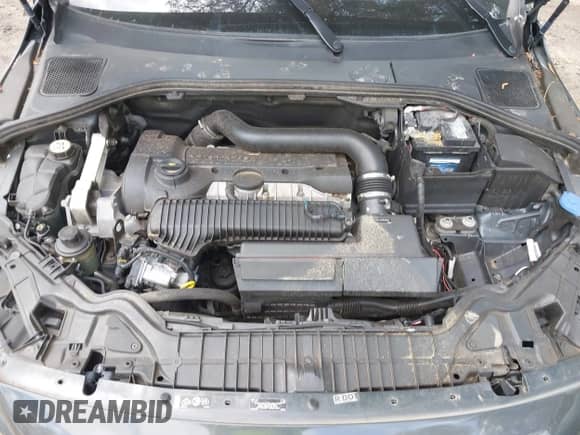 2015 Volvo S60 T5 Premier с VIN YV1612TB2F1307263, выставлен на аукционе IAAI как лот 42002548 с пробегом 107 433 миль миль и . История ставок и продаж доступна на DreamBid. Изображение 10.