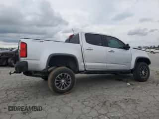 2019 Chevrolet Colorado 4WD ZR2 z VIN 1GCGTEEN0K1243697, wystawiony jako Copart lot #83839115 z przebiegiem 131 895 mil mil oraz Szkoda całkowita • Salvage title. Historia ofert i sprzedaży dostępna na DreamBid. Obrazek 3.