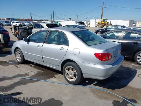2005 Toyota Corolla CE с VIN JTDBR32E352058320, выставлен на аукционе IAAI как лот 43504132 с пробегом 299 999 миль миль и . История ставок и продаж доступна на DreamBid. Изображение 3.