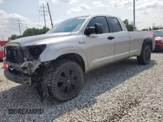 2007 Toyota Tundra SR5 z VIN 5TFCV54157X005128, wystawiony jako Copart lot #60497095 z przebiegiem 189 989 mil mil oraz Szkoda całkowita • Salvage title. Historia ofert i sprzedaży dostępna na DreamBid. Obrazek 1.