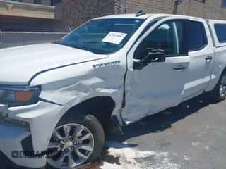 2020 Chevrolet Silverado 1500 Custom с VIN 3GCPWBEKXLG450032, выставлен на аукционе IAAI как лот 42533856 с пробегом 73 885 миль миль и . История ставок и продаж доступна на DreamBid. Изображение 6.